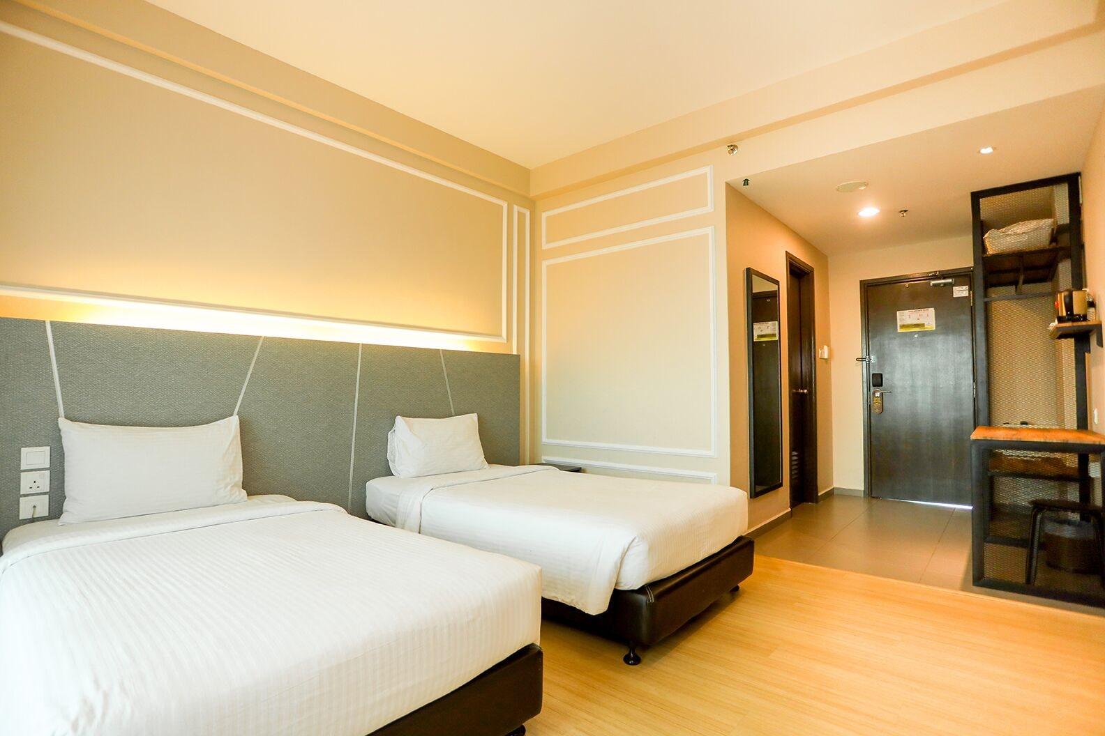 Marvelux Hotel Malacca Exterior photo
